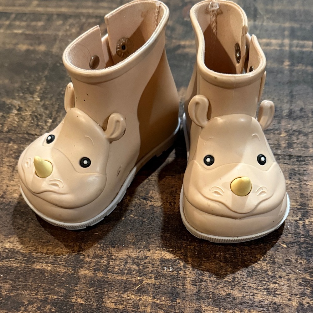 Mini Melissa Cream Bear Design Kids Boots